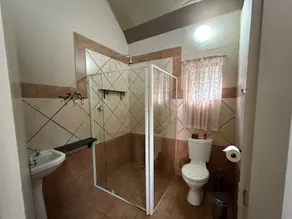 The Orion Guesthouse - Badezimmer