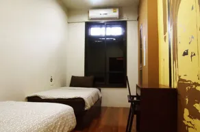 Phuket Sunny Hostel - Vue de la chambre