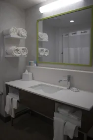 Hampton Inn & Suites Portland West - Baño
