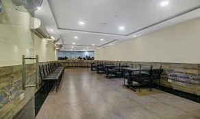 Treebo Naman'S Inn Near Kalighat Mandir - Restaurant