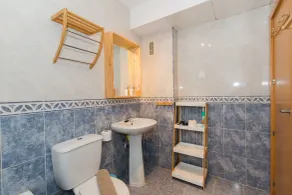 Estudio Postigo Centro con balcón - Badrum
