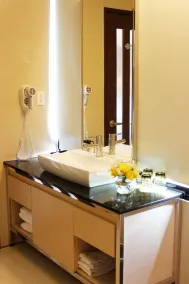 Golden Tulip Zhong Xin Hotel Taichung - Chambre