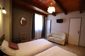 Logis Hôtel-restaurant La Mère Biquette - Værelse