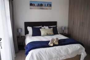 African Eagle Apartments - Room