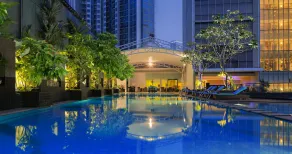 Oakwood Premier Cozmo Jakarta - Pool