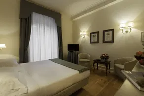Antica Torre Tornabuoni - Chambre