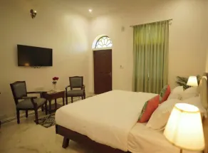 Shivrati Vilas, Himmat bagh - Zimmer