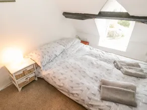 Bron Heulog Cottage, LLANGOED - Chambre