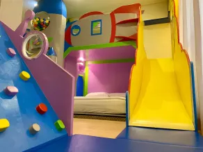 Fun Holiday Family Hostel - Chambre