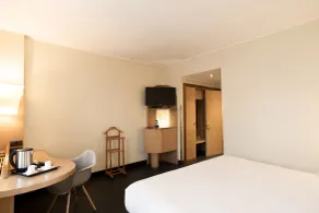 Mercure Roma West - Room