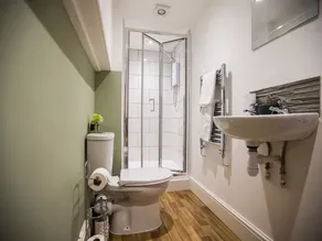 No.8 Accommodation - Bathroom