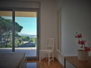 Chalet con piscina y vistas a 10min de la playa de Blanes - Værelse