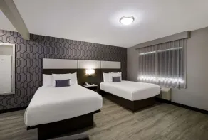 Sunset West Hotel, SureStay Collection By Best Western - Chambre