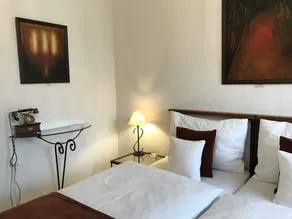 Antik Hotel & Galerie Sofia - Habitación