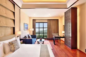 Four Points by Sheraton Srinagar - Room