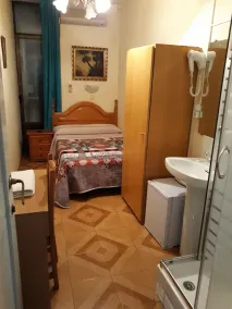 Hostal Fuentesol - Chambre