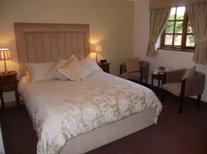 Brandon Lodge - Camera