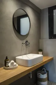 PAME House - Bathroom