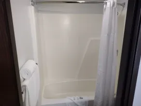 Baymont by Wyndham Duluth Spirit Mountain - Salle de bain