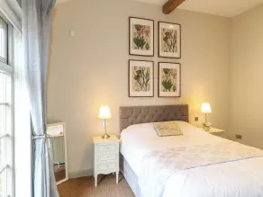 The Cottage, Orgreave Estate - Room
