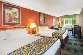 Days Inn by Wyndham Fremont - Chambre