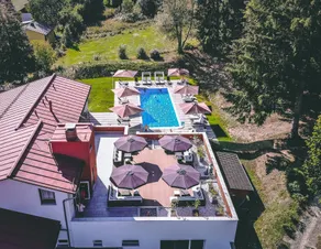Hotel Bavaria - Pool
