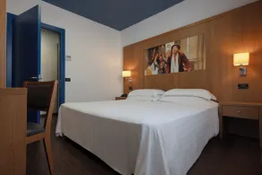 Romeo e Giulietta Residenze check-in presso Hotel Toscanini - Room
