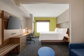 Holiday Inn Express & Suites Pembroke Pines-Sheridan St by IHG - Room