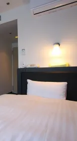 Hotel Crystal Plaza - Chambre