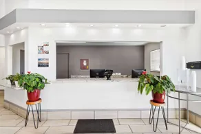 SureStay Hotel by Best Western Albuquerque Midtown - Rezeption