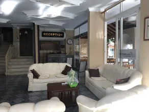 Almir Hotel - Resepsjon