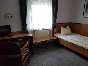 Hotel Neue Traube - Chambre