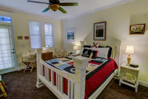 Anchor Inn NSB Bed and Breakfast - Chambre