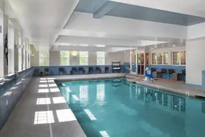 Holiday Inn Express St. Albans by IHG - Piscine