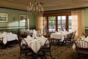 Dan'l Webster Inn and Spa - Restaurant