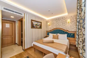 Aprilis Gold Hotel - Special Category - Rom