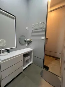 Japanese Sleep Box Da Nang Airport - Bad