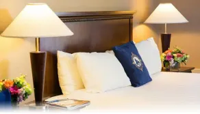 Salem Waterfront Hotel & Suites - Chambre