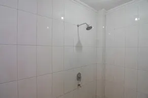 RedDoorz near IPDN 2 - Badezimmer
