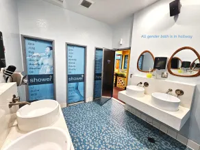 Gaslamp Hostel - Baño