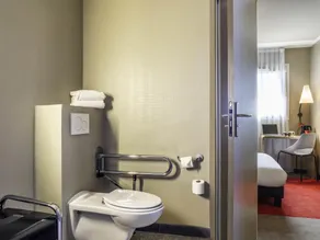 ibis Massy - Salle de bain