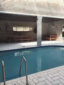 Lens - Pool