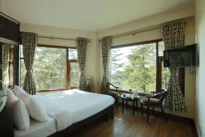 Fairmount Shimla Forest Greens - Room