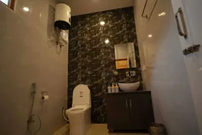 Heaven Resorts - Bathroom