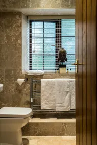 The Mews Hotel - Bathroom