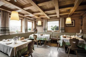 Pension Pcei - Restaurang