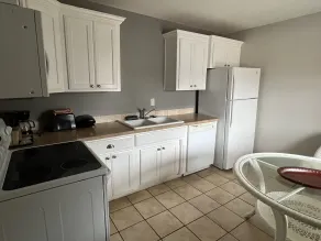 Ozark Inn & Suites - Rum