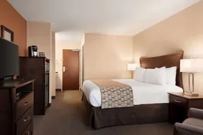 Travelodge by Wyndham Pincher Creek - Chambre