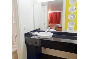 Motel 6-Erie, PA - Salle de bain