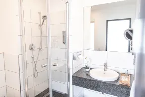 PLAZA Hotel Hanau - Salle de bain